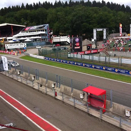 Near F1 Circuit Feriehus *